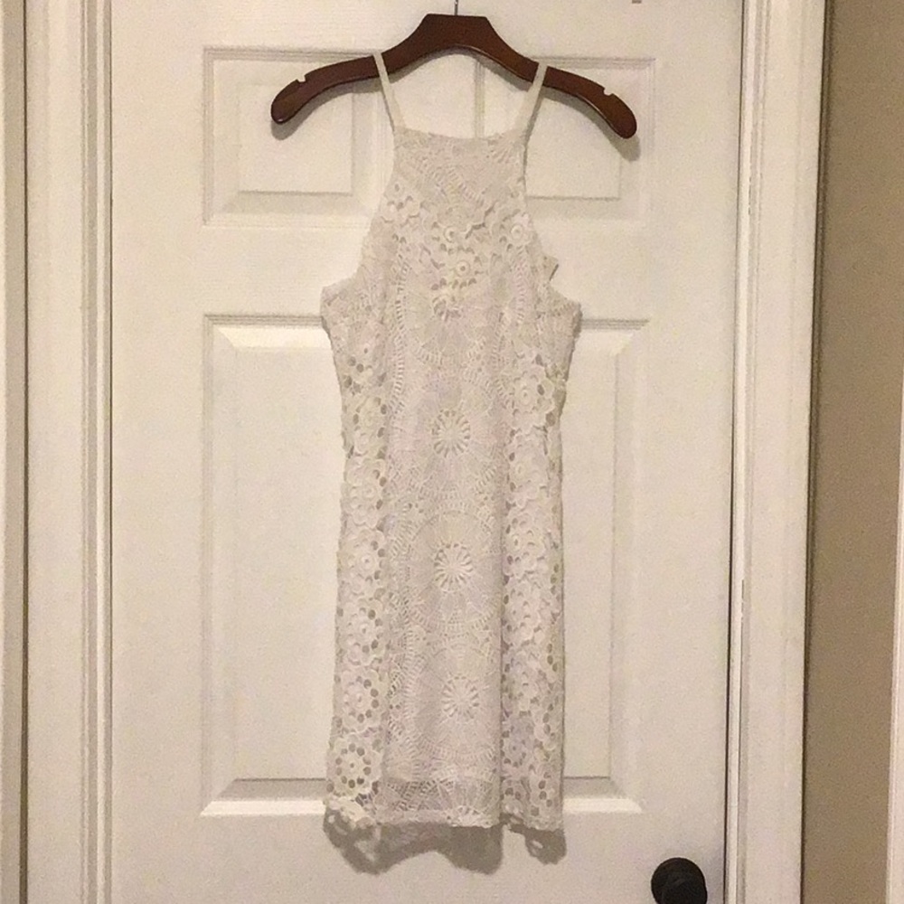White lace dress